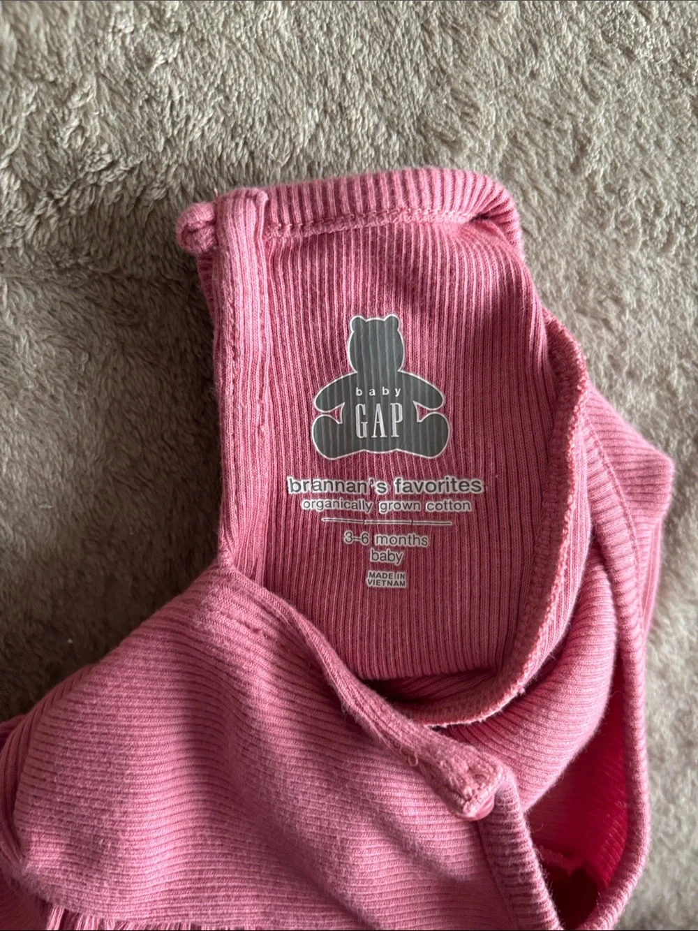 GAP baby Long-Sleeve Ruffle bodysuit pink- size 3-6M
